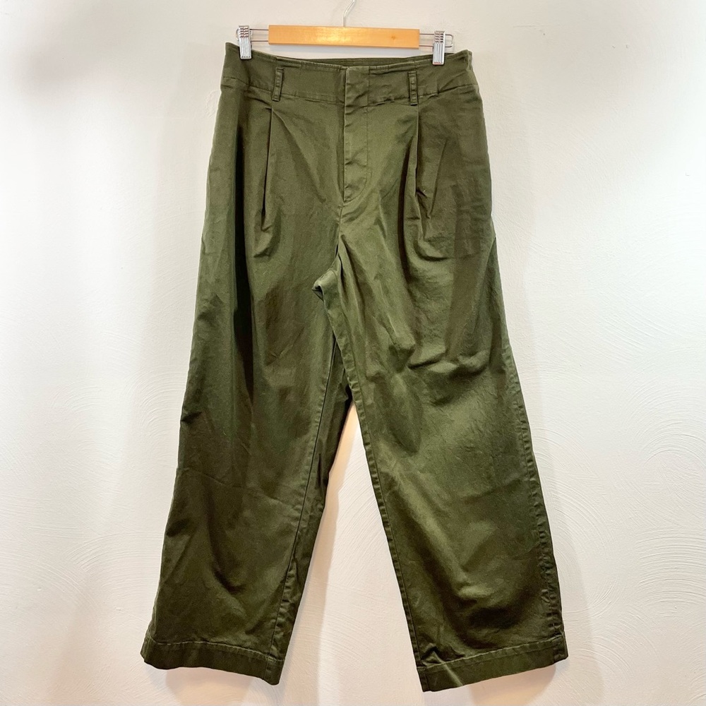 UNIQLO Army Green Wide Leg High Waist Denim Pants Size 12 Pleated Front